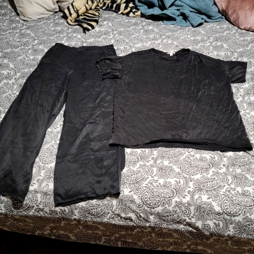 size medium black Lunya pajama shirt and pants